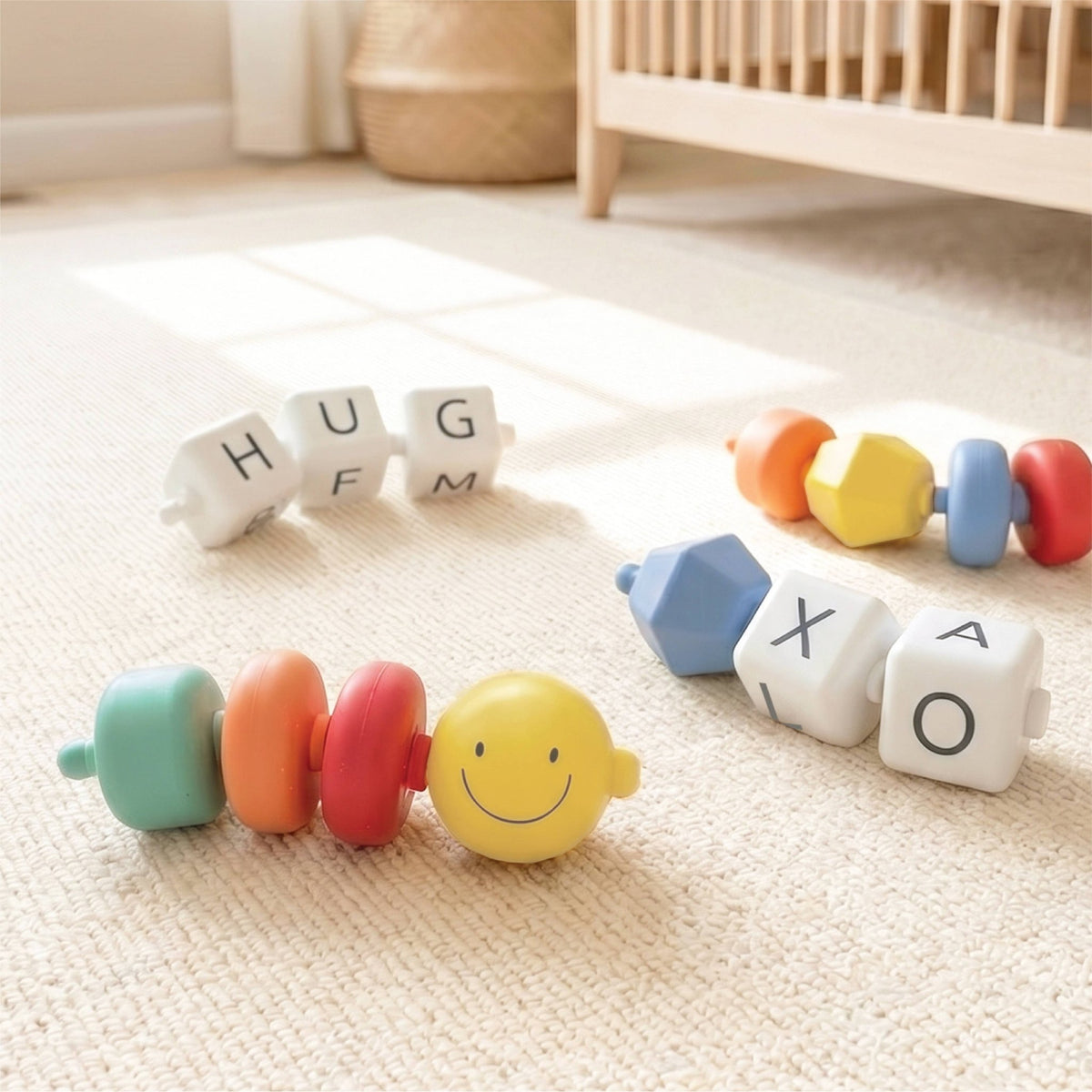 *NEW* Connect & Play™ - 14 Sensory Pop Beads - Smile - Baby Biz