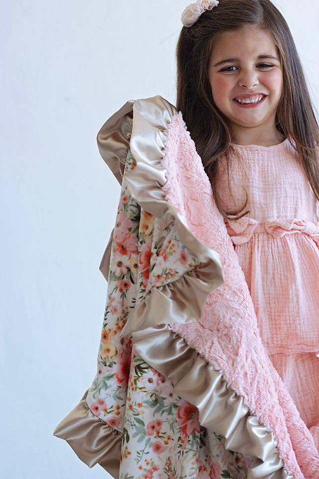 Luxe Cuddle Blanket | Juliette
