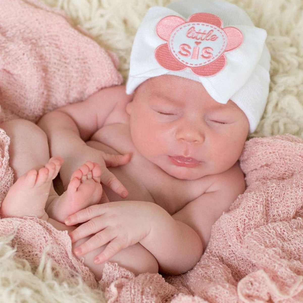 WHITE LITTLE SIS Newborn Girl Hospital Hat Baby Girl Hat