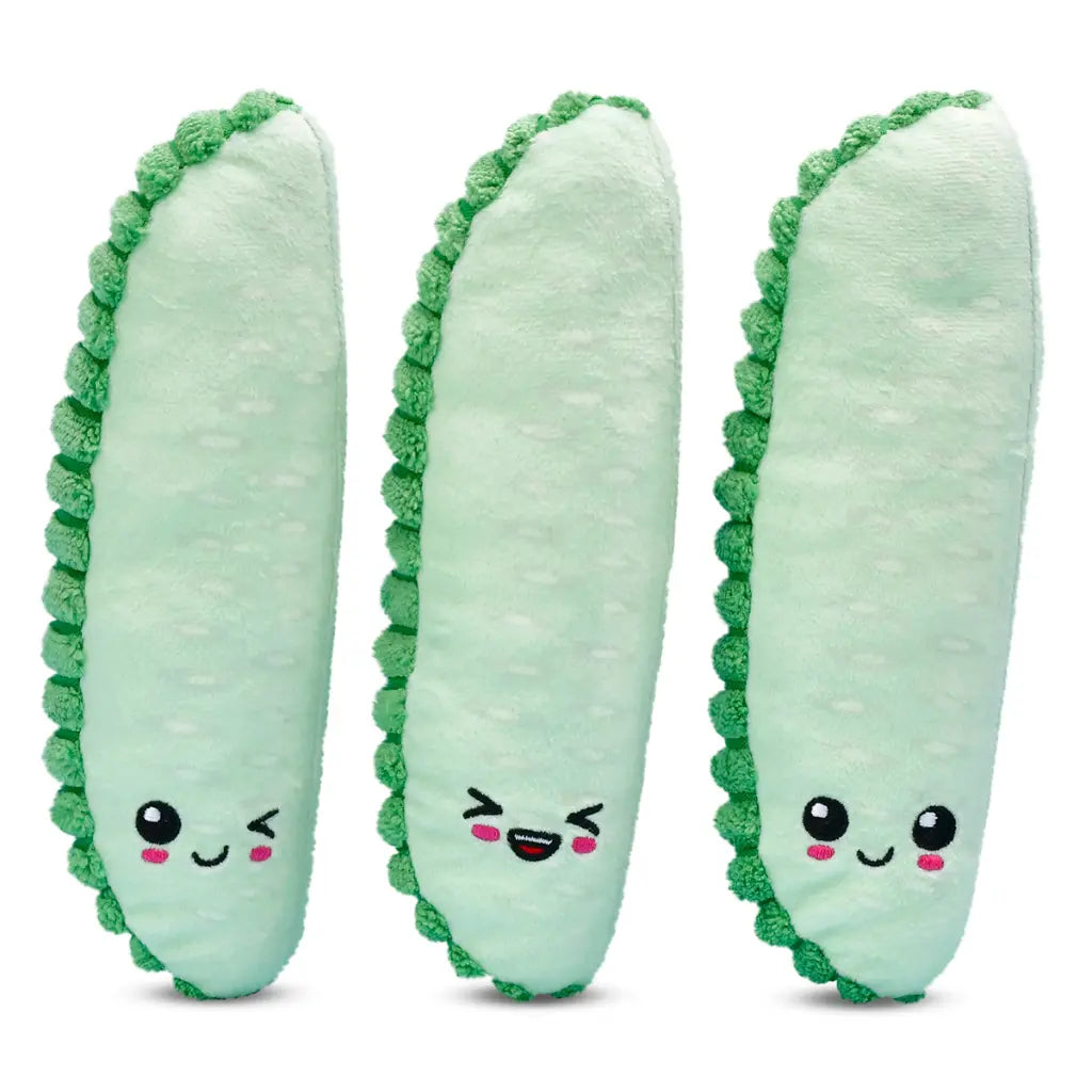 Iscream Claussen Pickles Packaging Plush 10"