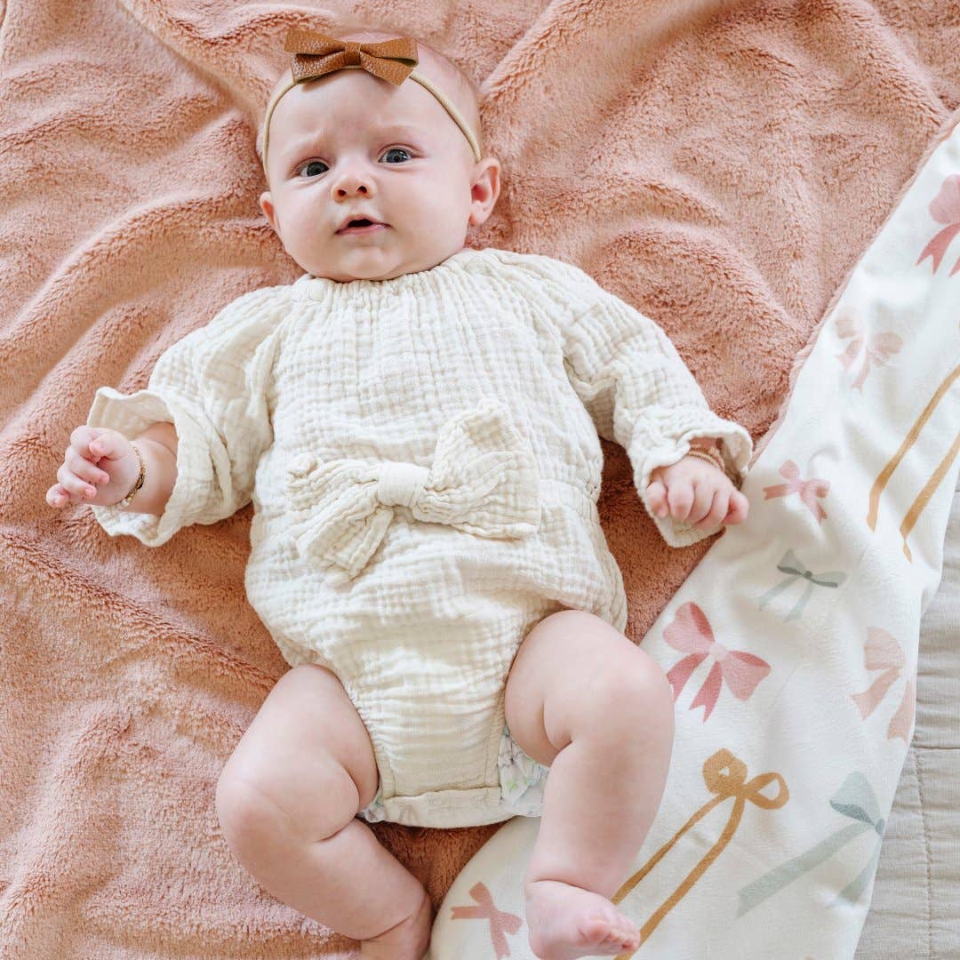 MINKY/LUSH RECEIVING BLANKETS: Bows