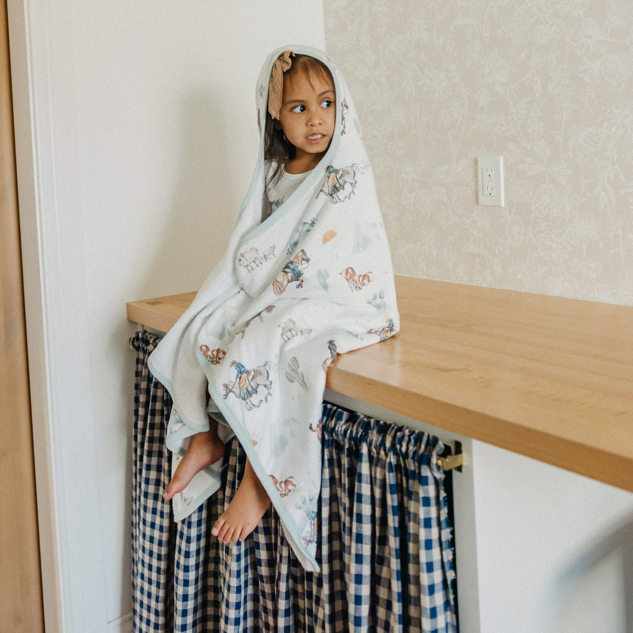 Copper Pearl Premium Big Kid Hooded Towel | Boone