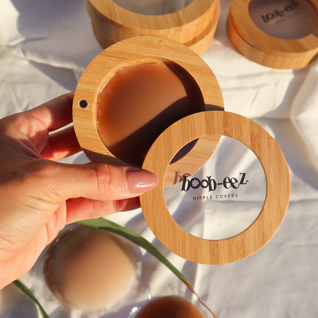 Boob-eez LUXE COMBO - Bamboo Compact + "Headlight" Hiders