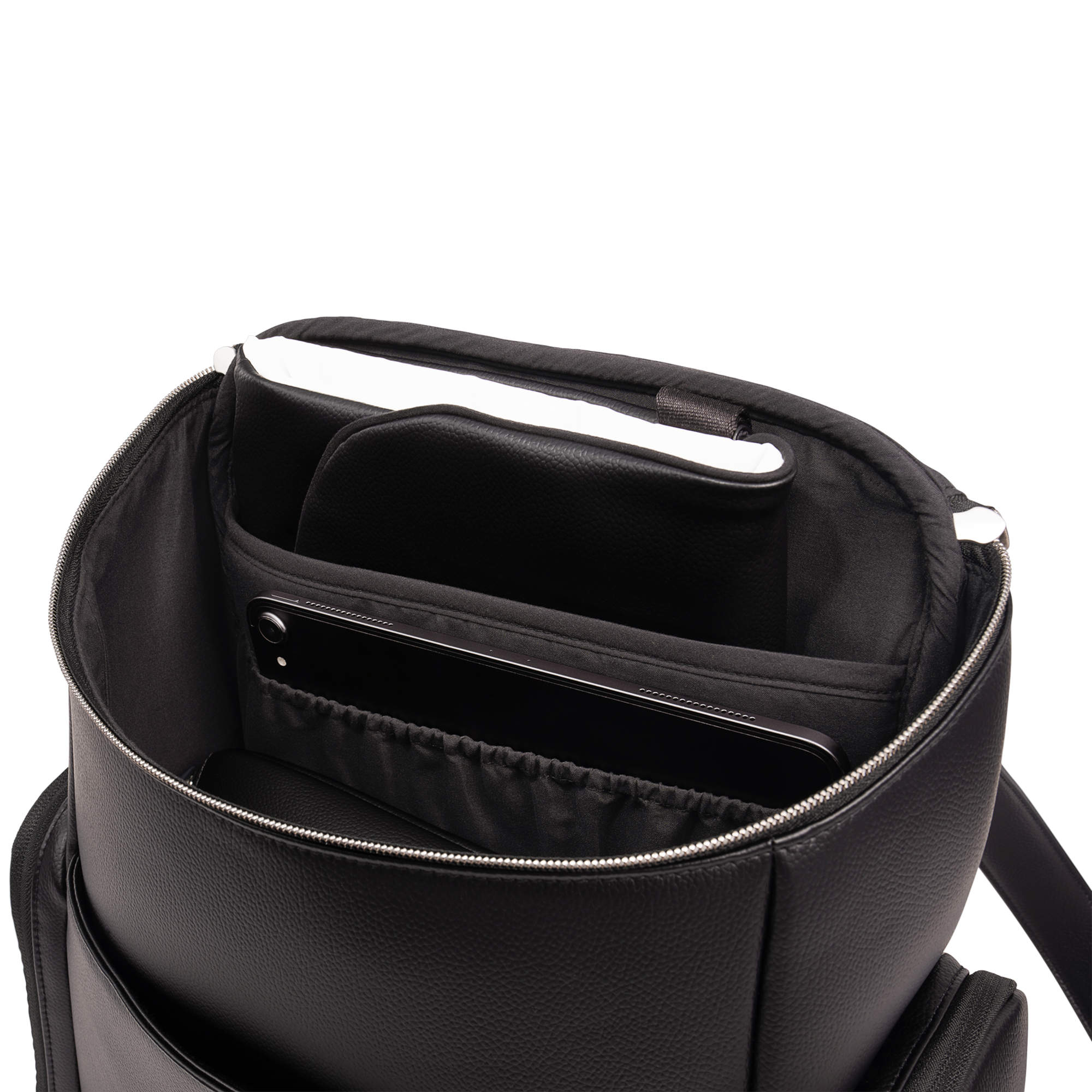 Nuna x BMW Essential Bag