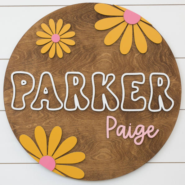 Sugar + Maple Round Sign | Retro Daisy