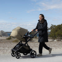 Thule Charm Stroller with Newborn Insert - Baby Biz