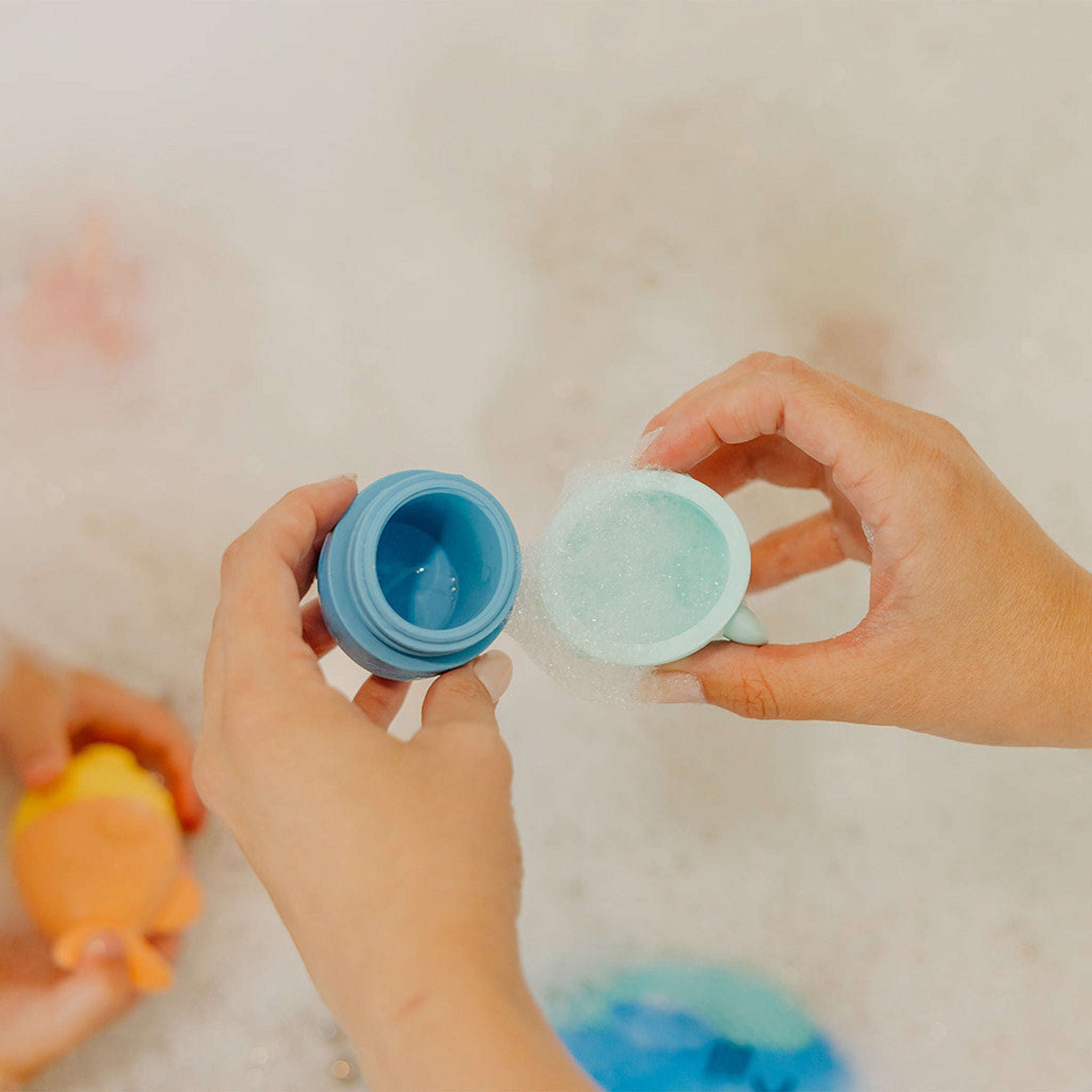 Copper Pearl Squirtie Bath Toy Set | Oceana