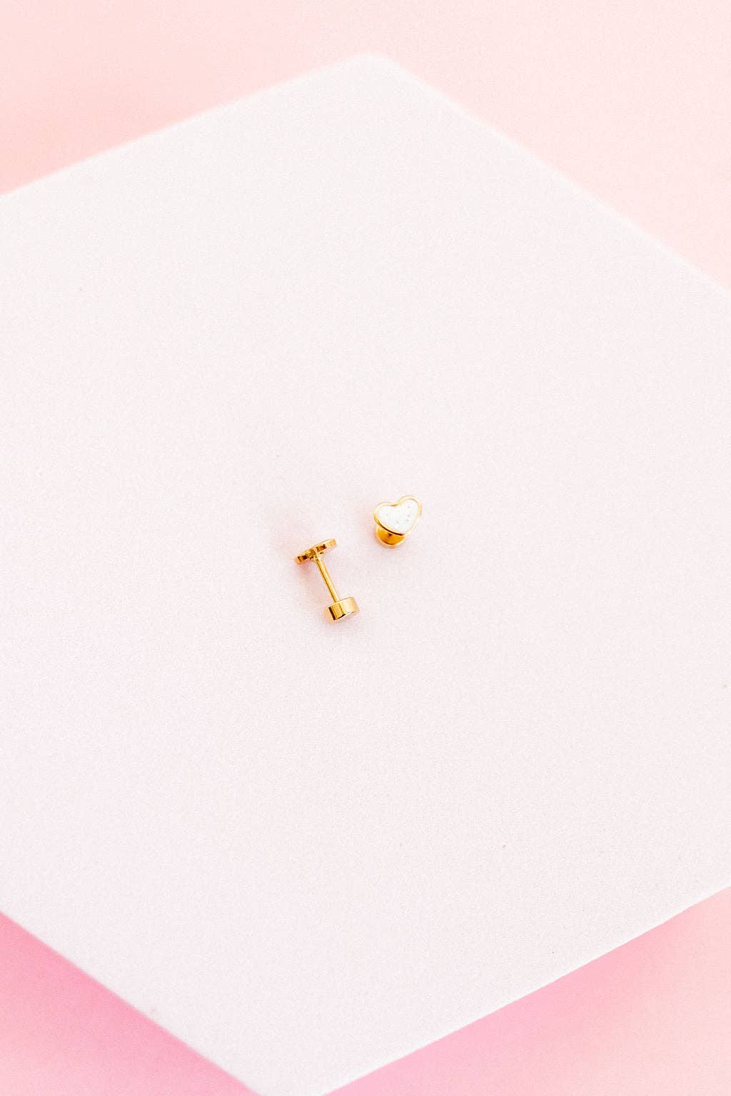 Screwback Stud Earrings - Nora Heart White