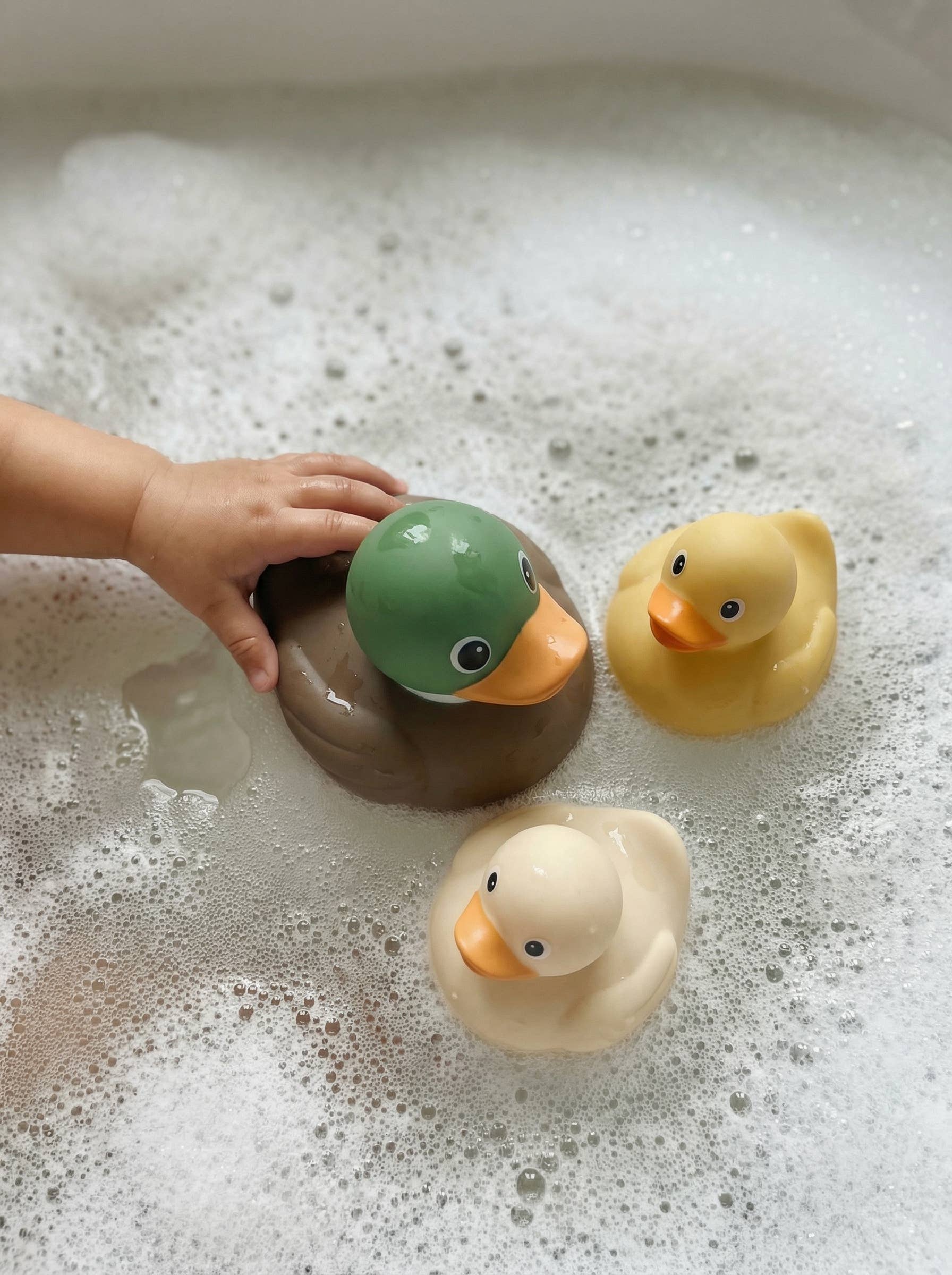 *NEW OPTION* Itzy Ducky Family™ - Bath + Water Table Toys