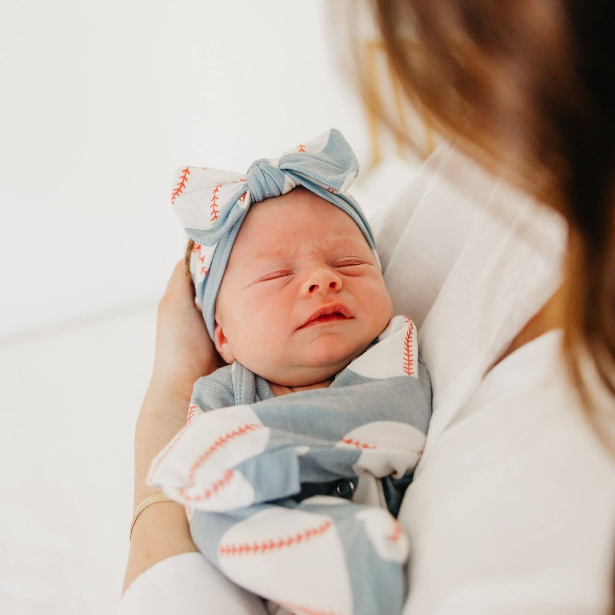 Copper Pearl Knit Headband Bow | Slugger