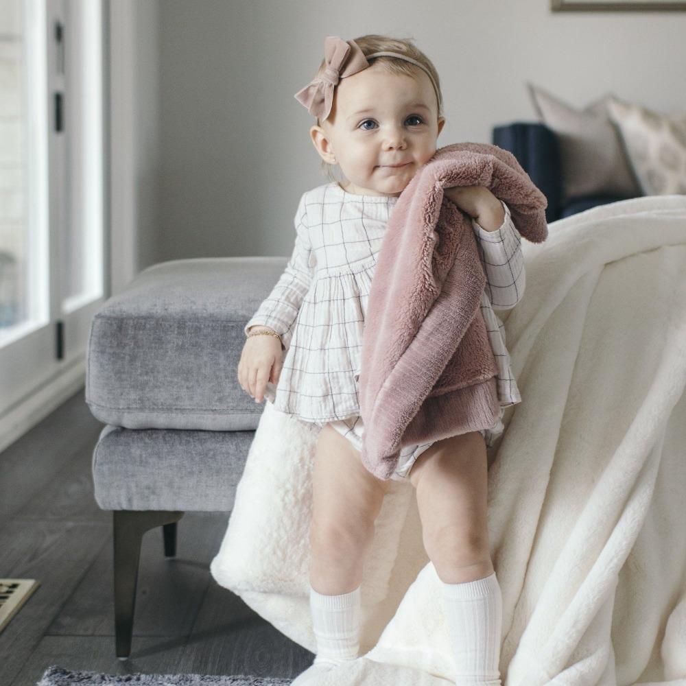 Saranoni Lush Mini Blanket | Ballet Slipper