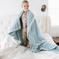 Saranoni Toddler Lush Blanket | Dew