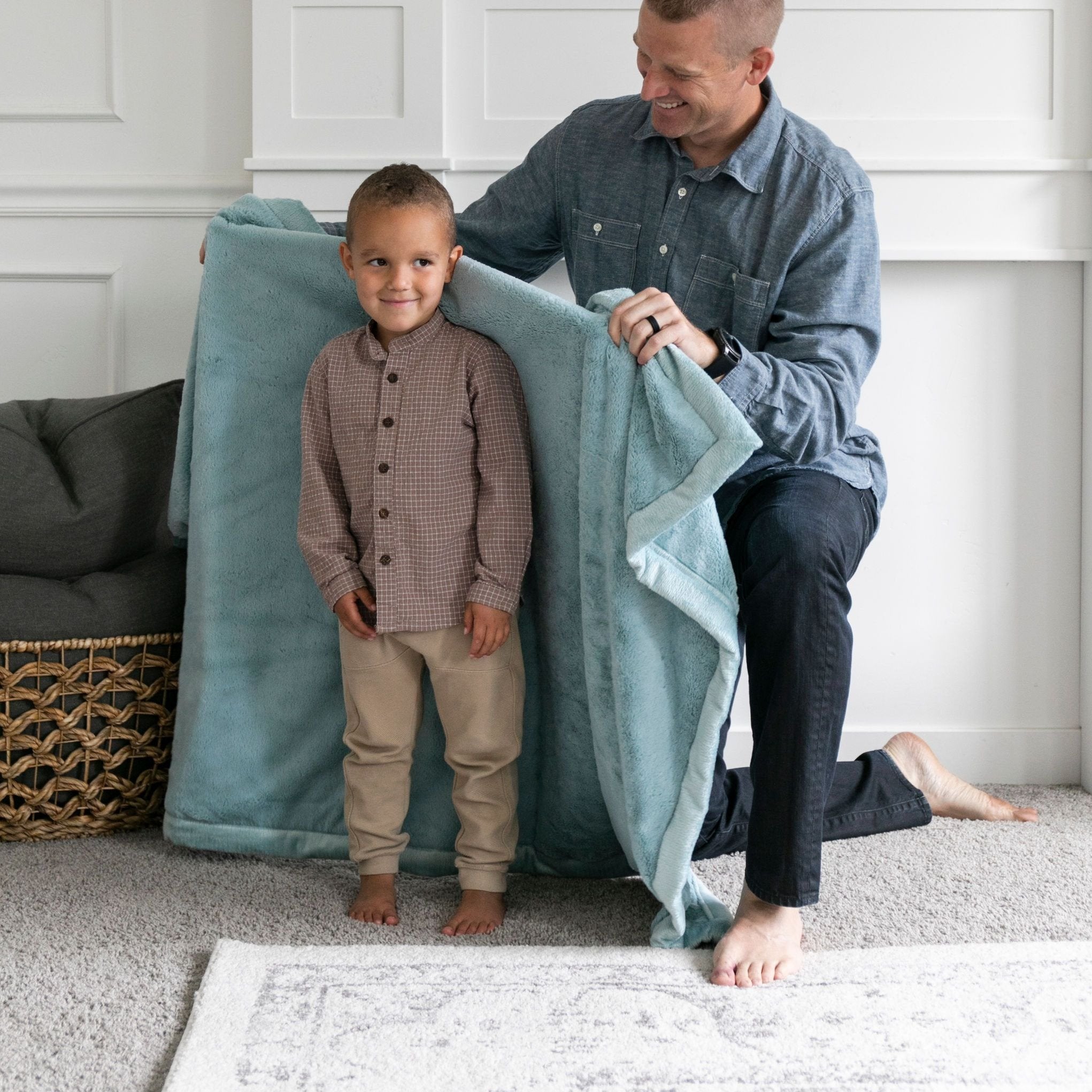 Saranoni Lush Receiving Blanket | Dew